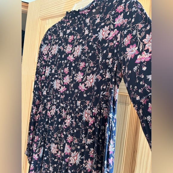 Love Black and Pink Flowered Dress Size Small - Picture 4 of 10